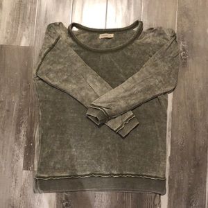 Distressed Ocean Drive Sweater 💚🌊